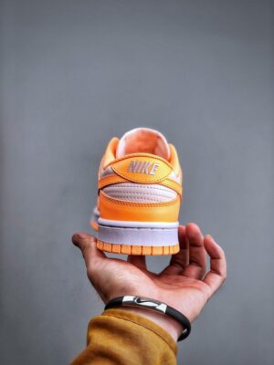  NIKE DUNK LOW 'PEACH CREAM' - Imagen 8