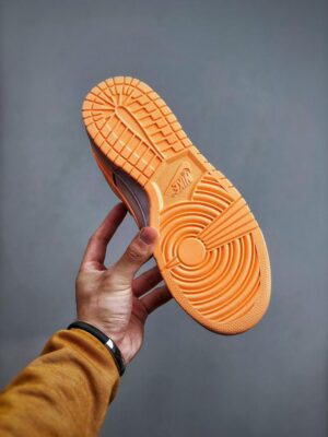  NIKE DUNK LOW 'PEACH CREAM' - Imagen 9
