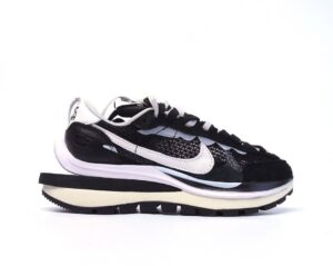  NIKE VAPORWAFFLE SACAI BLACK WHITE - Imagen 7
