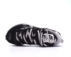  NIKE VAPORWAFFLE SACAI BLACK WHITE - Imagen 5