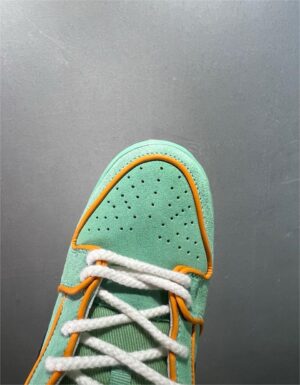  SB DUNK LOW 'RODEO TOURMALINE' - Imagen 6